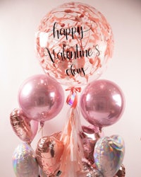 happy valentine's day balloon bouquet