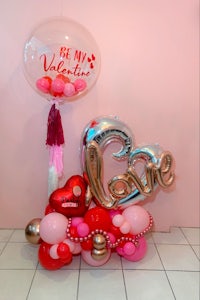 valentine's day balloon bouquet